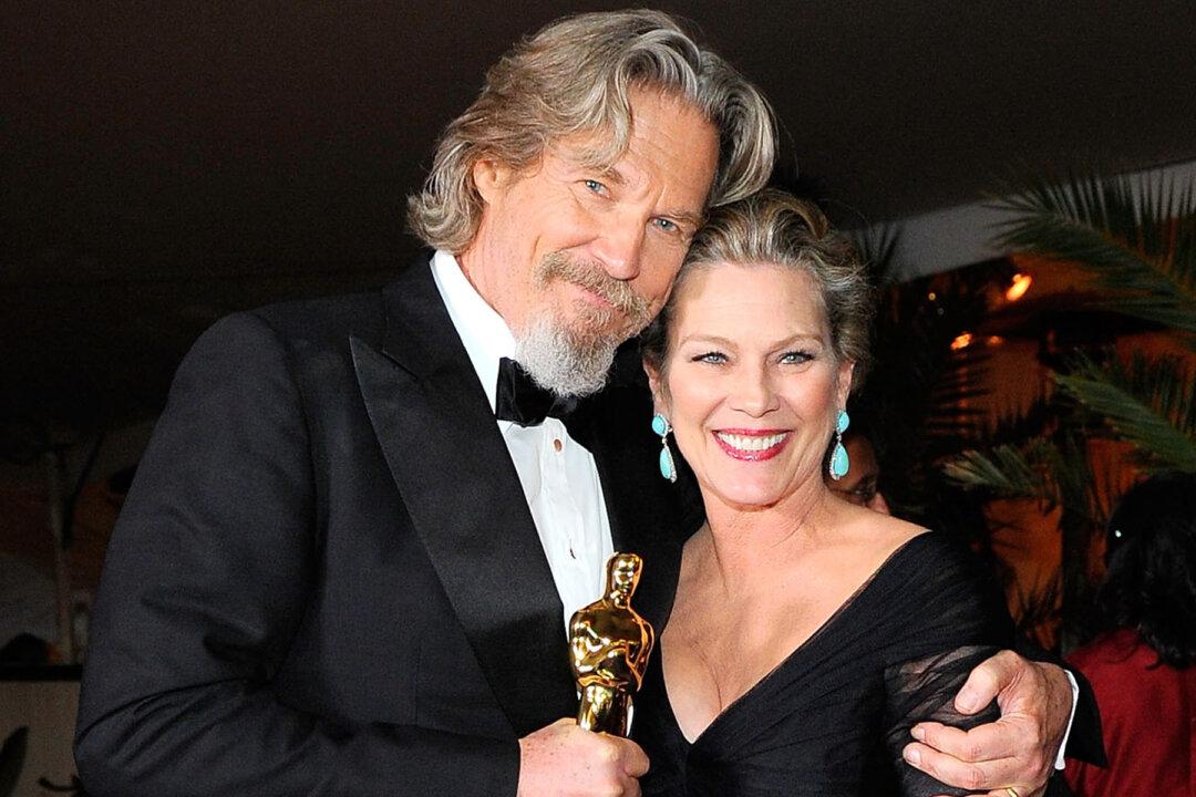 Hollywood Love Story: Jeff Bridges on 41 Years of Marriage to Susan Geston