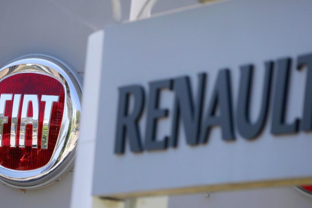 Renault CEO Signals Strategy Reset to Get Carmaker Back on Track