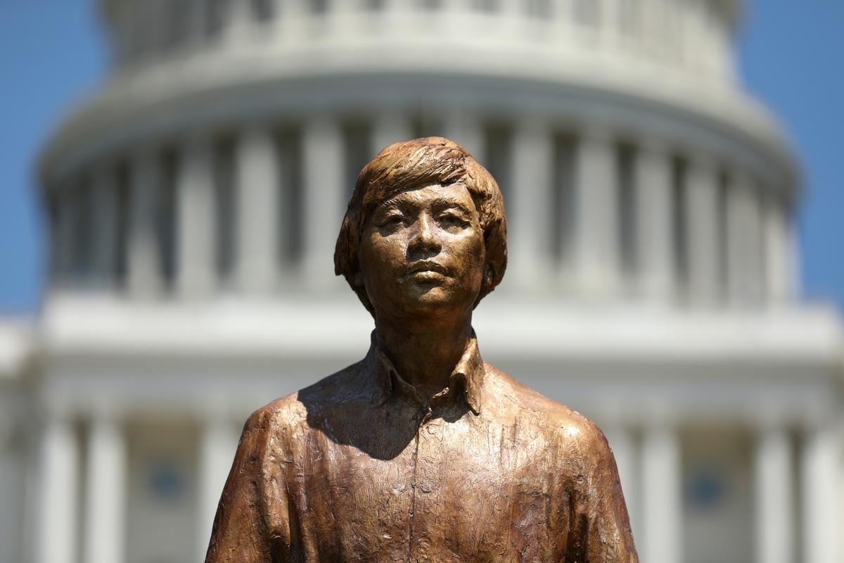 On 30th Anniversary of Tiananmen Square Massacre Rallygoers Speak of the Power of Memory and Truth