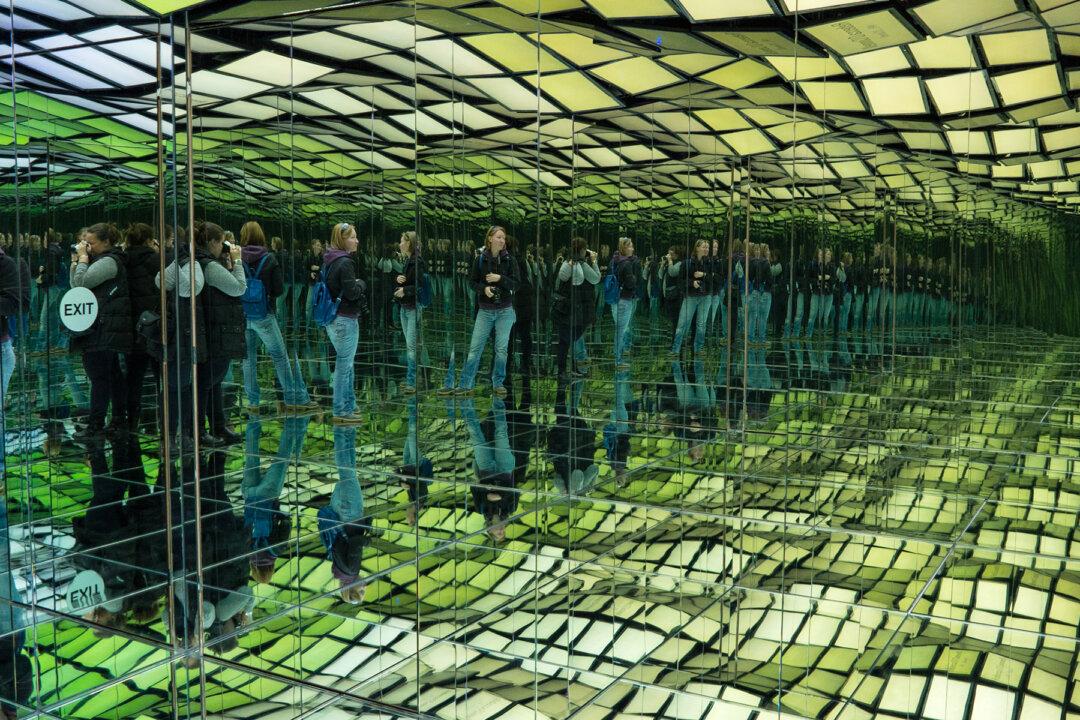 Can You Guess How Many Girls There Are in This Photo?