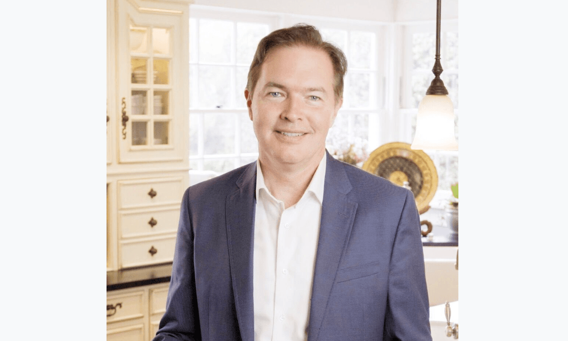 Laguna Hills Mayor Mounts Bid to Challenge Katie Porter