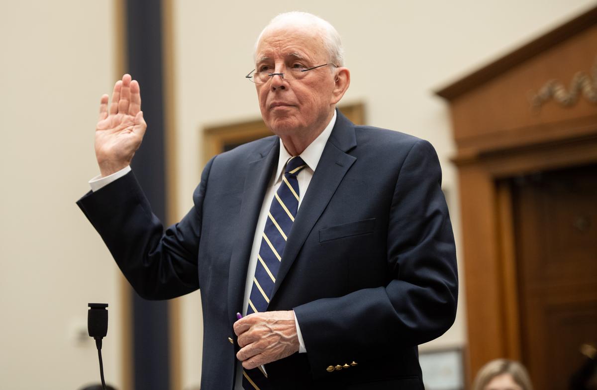 Trump Condemns House Hearing Featuring Former Nixon Aide