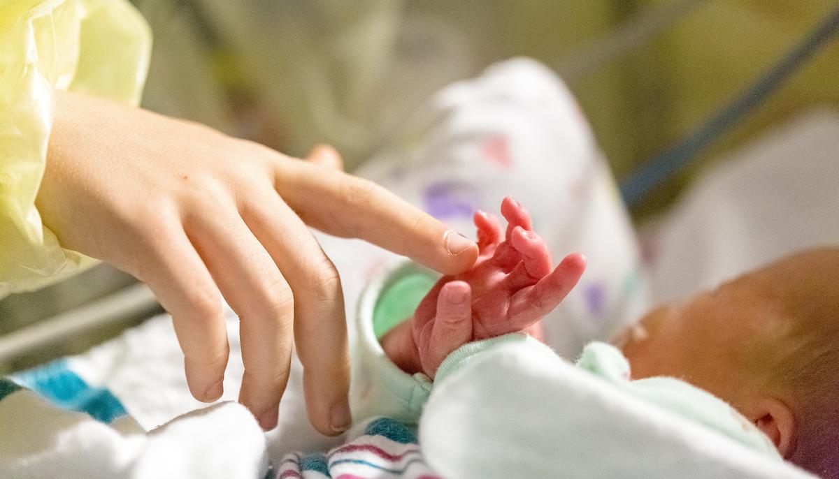 The Tiniest-Ever 0.8lb Preemie With Paper-Thin Skin Defies All Odds to Survive