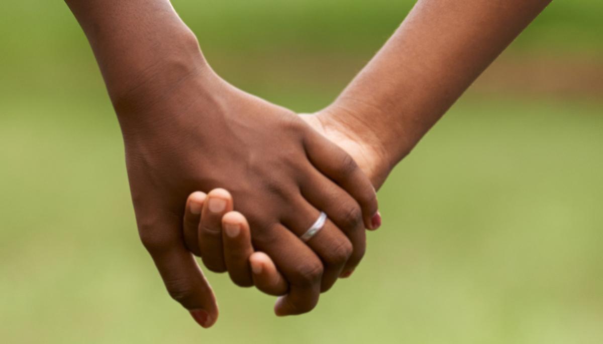 The 8-Year-Old Twin Sisters Whose Unique Looks Has Made Them Internet Famous
