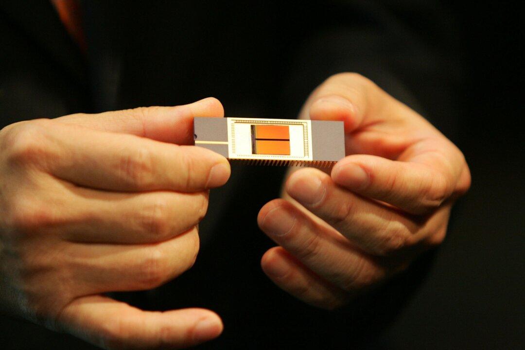 To Comply With US Ban, Top Memory Storage Manufacturer WD Halts Shipments to Huawei