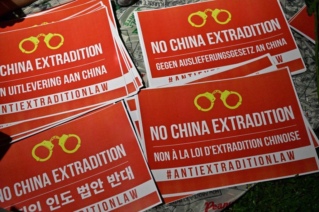 Hong Kong Mass Protest Draws Different Reactions in Beijing, Taipei