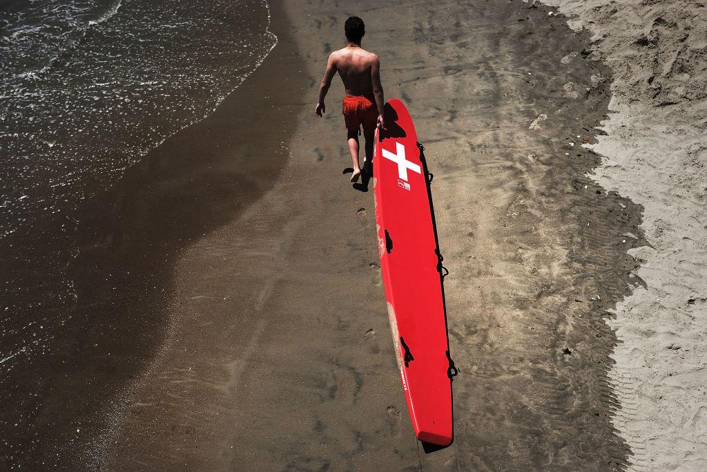 Lifeguard Saves Choking Baby At New Jersey Beach