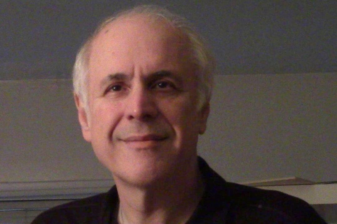 Unrealistic Expectations Push Child Welfare to Break Up Families, Expert Says