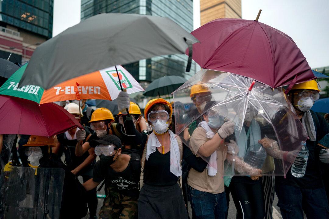 Another Hong Kong Mass March Planned, in Response to Police Violence