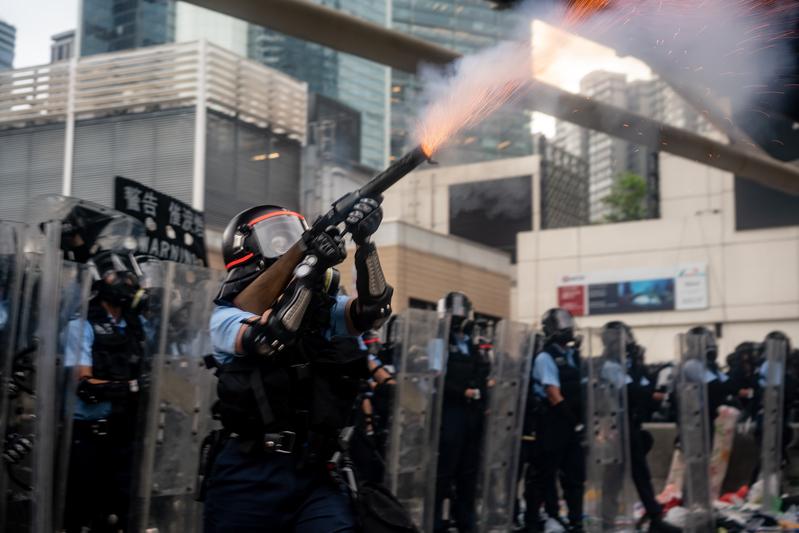 Hong Kong Leader Likens Protesters to ‘Wayward Children,’ Reminiscent of Communist Propaganda
