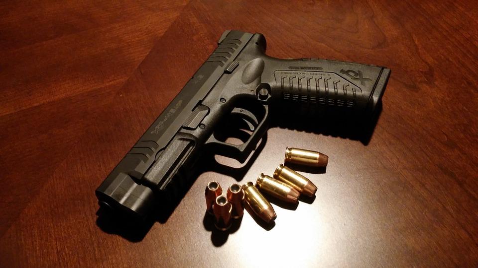 Canadians Doubtful Handgun Freeze Will Reduce Crime, Federal Research Finds