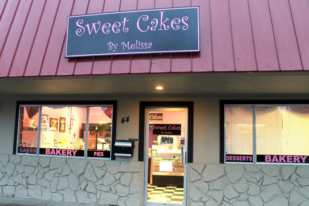 Oregon Baker Gets Second Chance to Justify Denying Same-Sex Wedding Cake