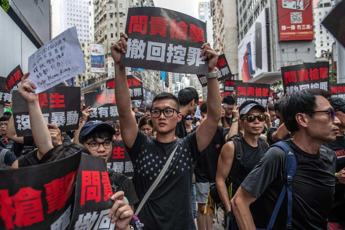 Hong Kong Police Tries to Clarify ‘Riot’ Characterization of Protesters, Met with Backlash
