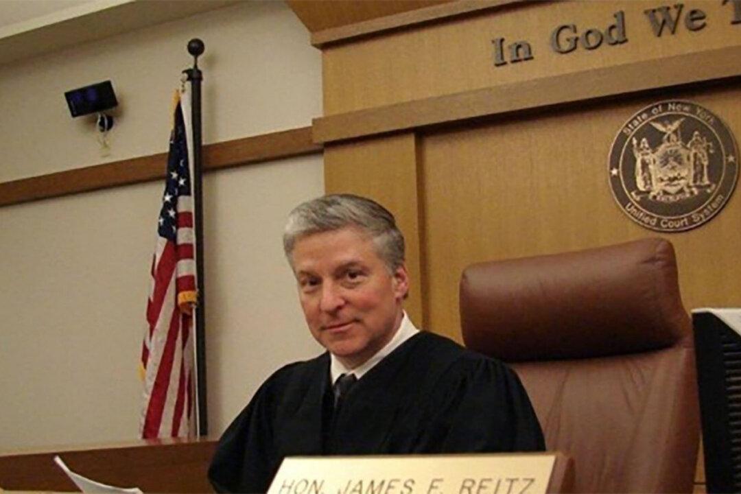 New York Judge Dies at 57 From Heart Attack