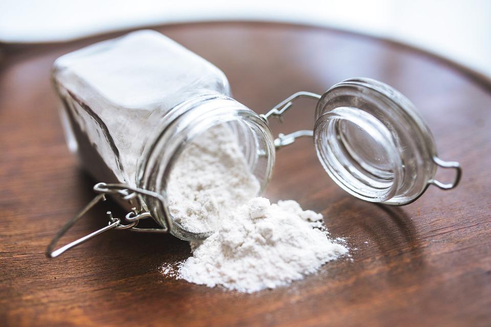 FDA, CDC Look for Flour Brand Behind Salmonella Outbreak