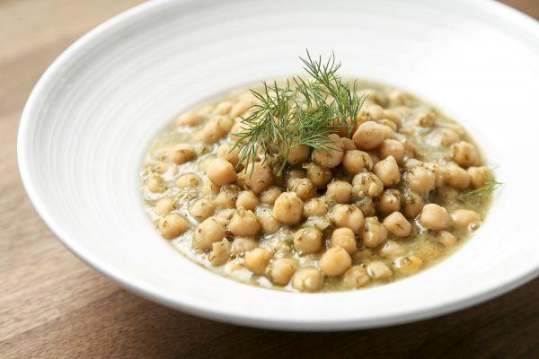 Sifnos revithada, a chickpea stew. (Samira Bouaou/The Epoch Times)