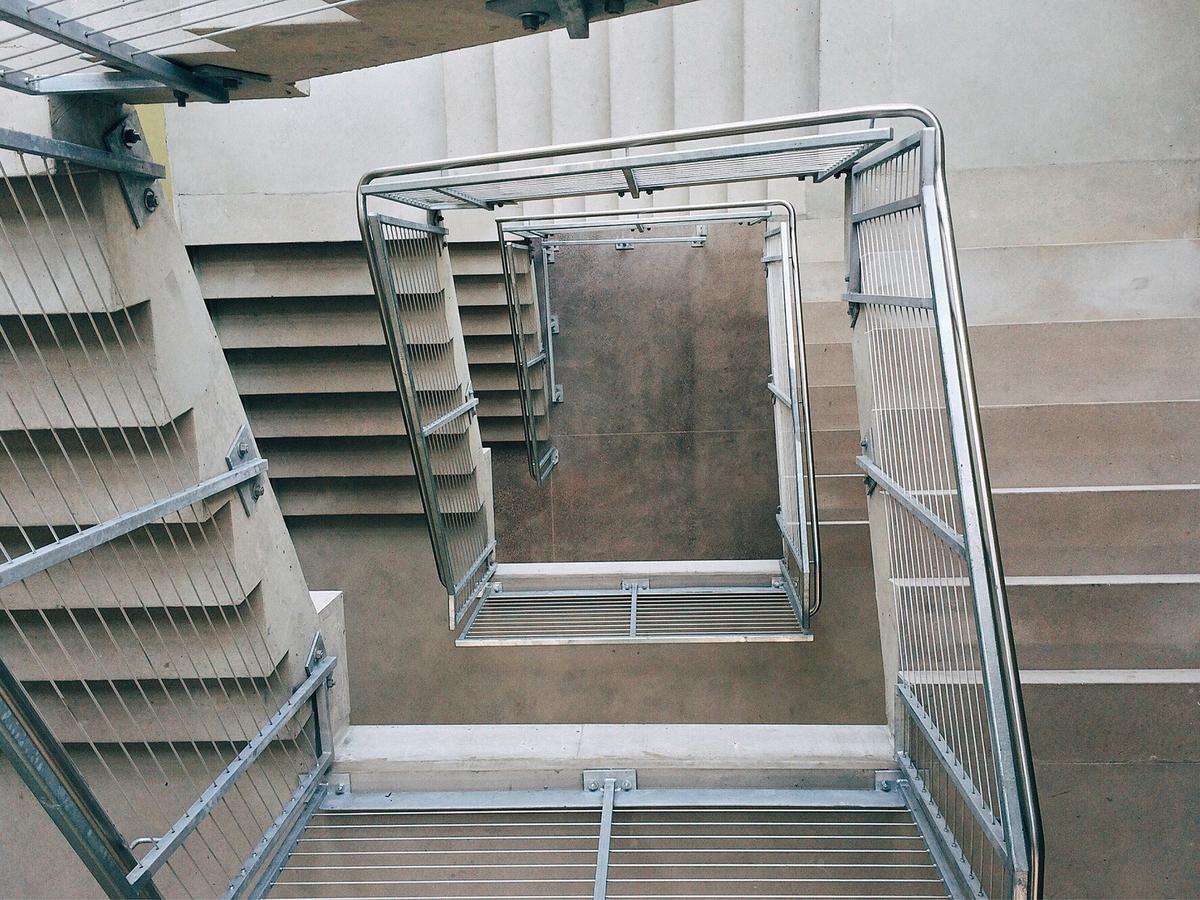 Wrong Turn Gets Woman Trapped in Stairwell for Over 2 Days After She is Released From Jail