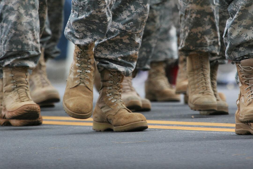 Ukrainian Soldier Terrified When Mate Hands Him ‘Live’ Grenade and Runs Off