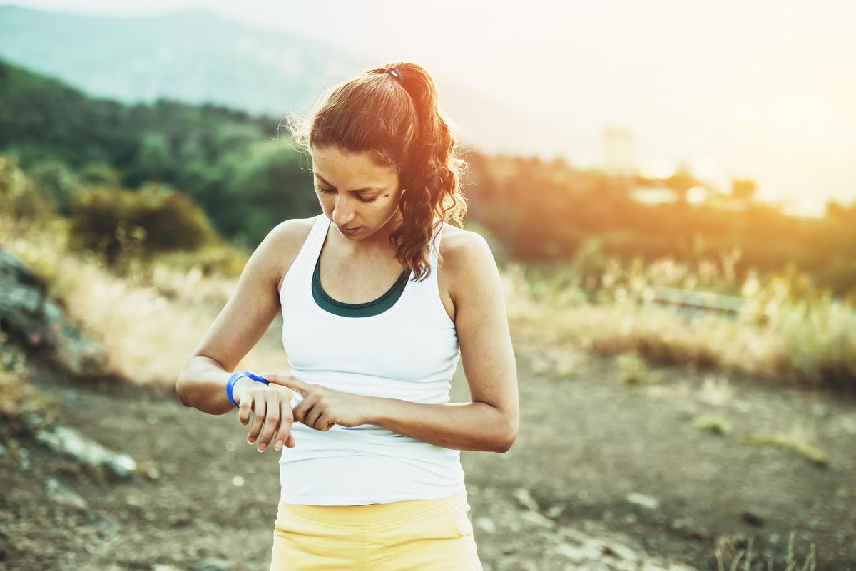 Fitness Trackers Encourage Us to Walk 40 Minutes More Each Day
