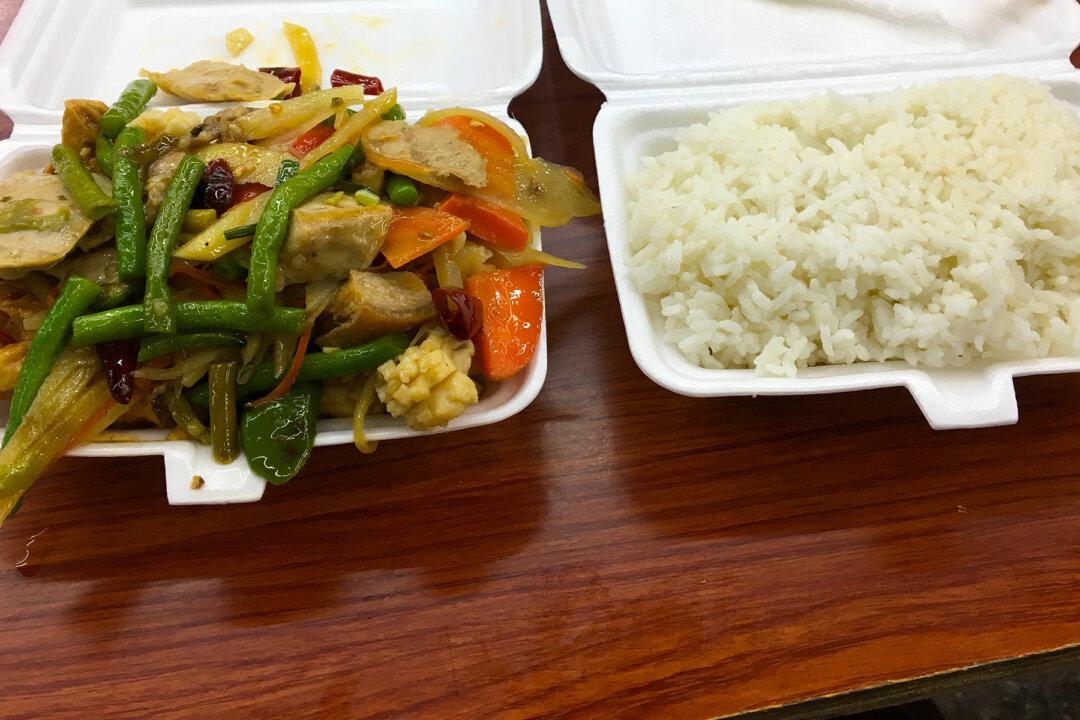 Indiana School Turns Unused Food Into Take-Home Weekend Meals for Needy Students