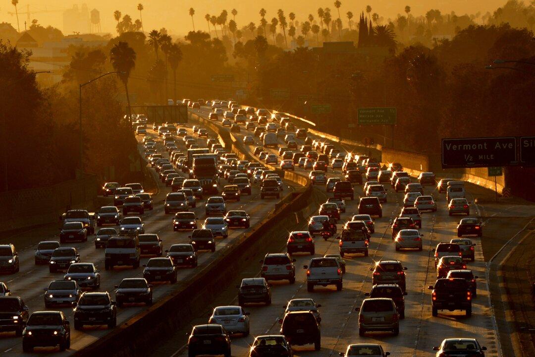 US Air Quality Isn’t Slipping: Taking a Closer Look at the Data