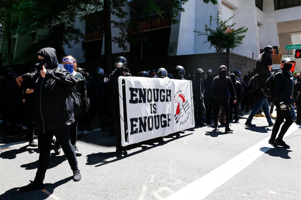 Antifa-Aligned Group Cheers Alleged Arson at Police Officer’s Home, Twitter Allows Tweet