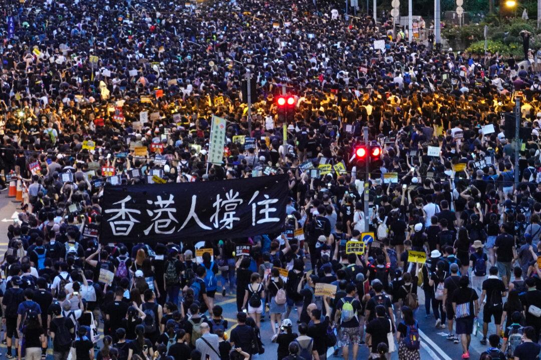 Hong Kong Councillor Rejects Communist China, Calls for ‘True Democracy’