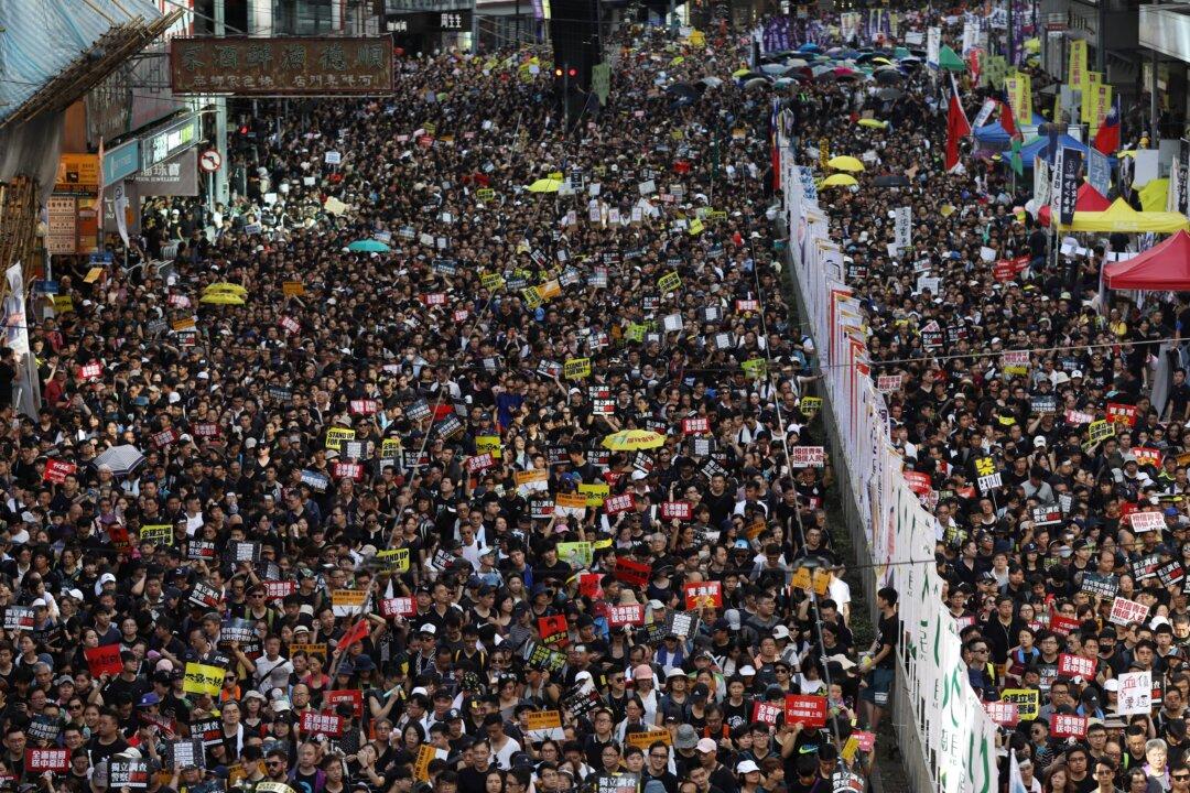 Hong Kong’s July 1 March Sees Record Number of Attendees Demanding Extradition Bill Be Scrapped