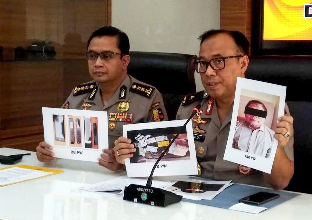 Indonesian Police Arrest Leader of Network With Ties to Al-qaeda