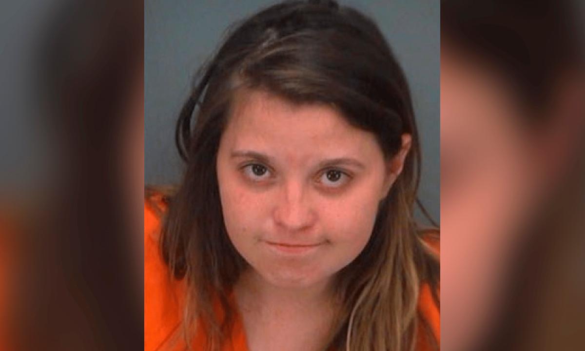 Upset Girlfriend Leaves $5K Tip for Waitress Using Boyfriend’s Credit Card