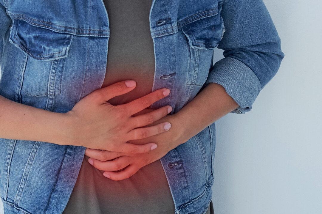 Woman Has Abdominal Pain. When Surgeons Open Her Up, They Find $66K Worth of Ornaments