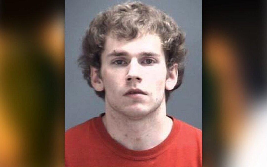 Uncle of Slain Infant Punches Killer In the Face Outside Courtroom