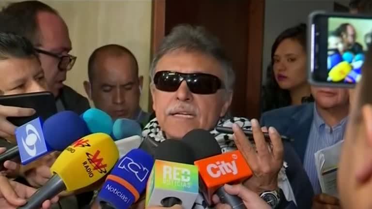 Colombian Ex-Rebel Leader Reportedly Flees to Venezuela in Blow to Peace Process