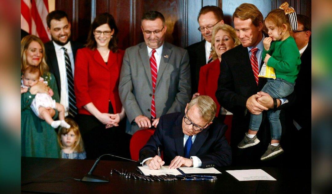 Fed Judge Temporarily Blocks Ohio Heartbeat Law That Restricts Abortion, Clinics to Remain Open