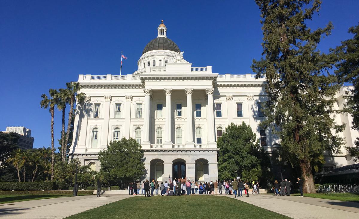 Teachers, Medical Professionals Speak Out Against Sex-Ed Laws in California