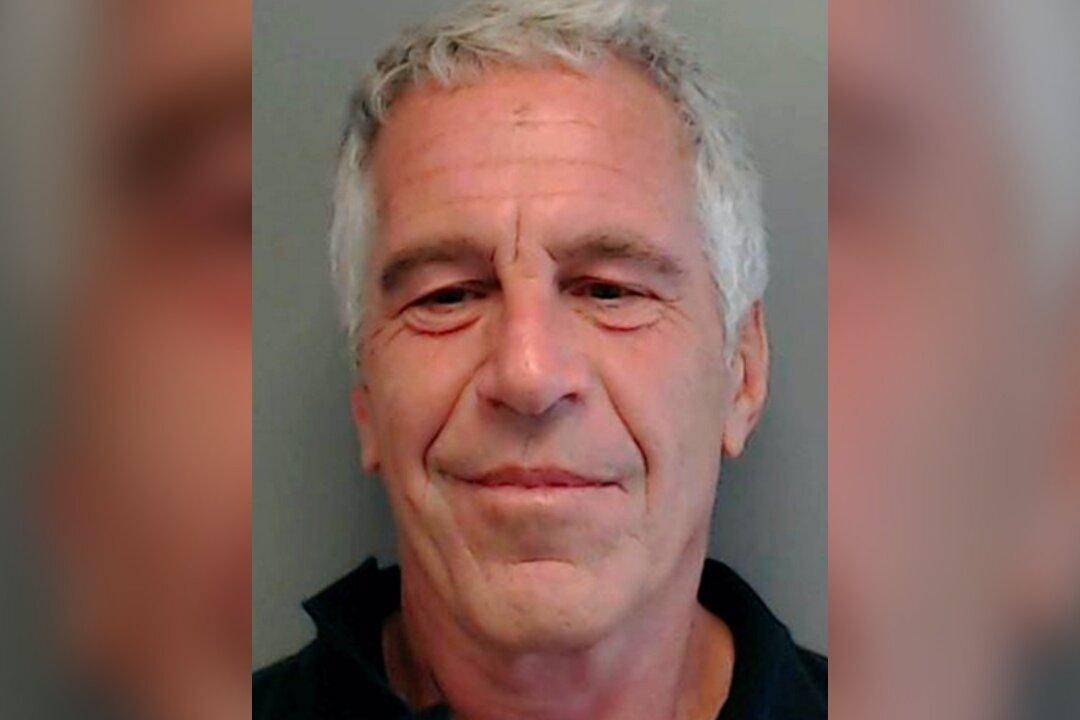 Prosecutors Will Seek to Keep Jeffrey Epstein in Jail on Sex Trafficking Charges: Lawyers