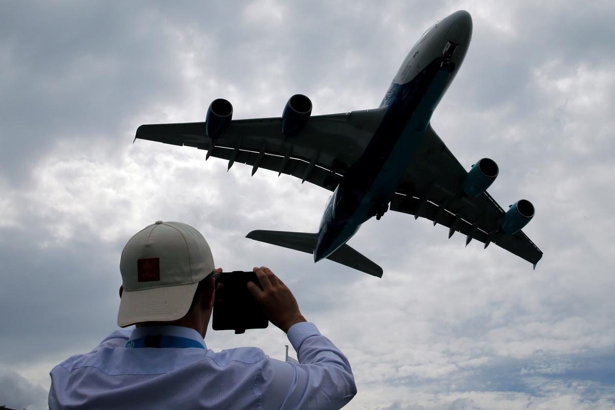Inspections Ordered on Some Airbus A380s After Wing Cracks Found