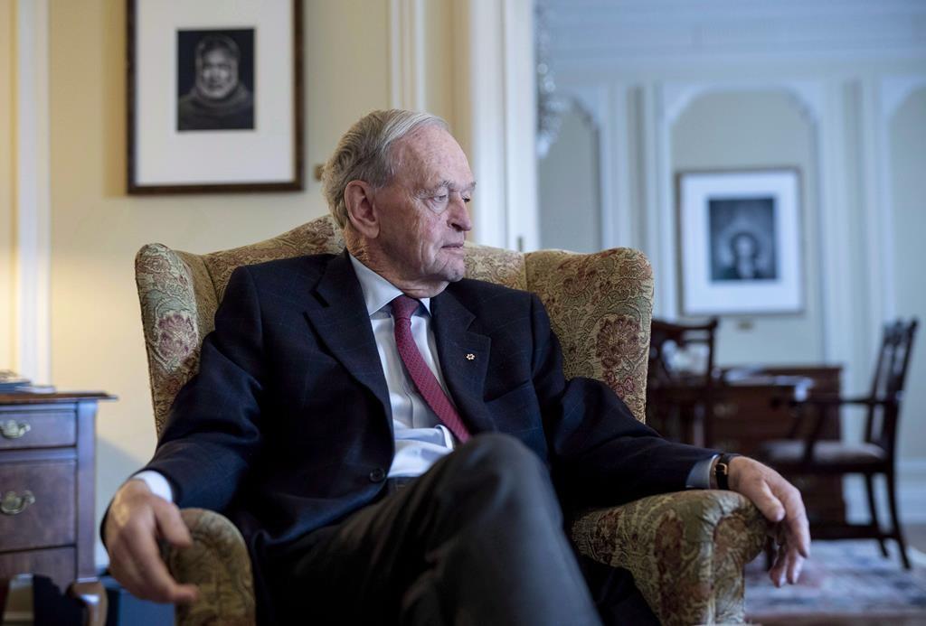 Former Prime Minister Chretien Hospitalized in Hong Kong With a Kidney Stone