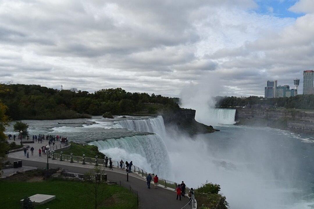 Man Survives After Falling 167 Feet Into Niagara Falls