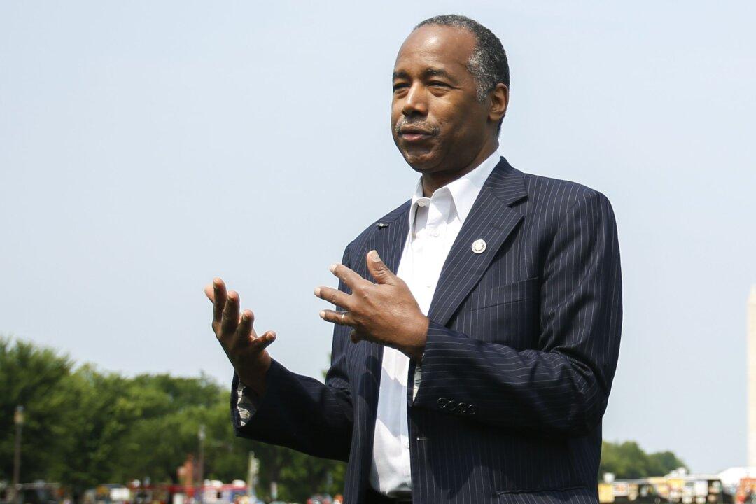 Ben Carson Addresses Baltimore Living Conditions During Visit After Trump Highlights Problems in City