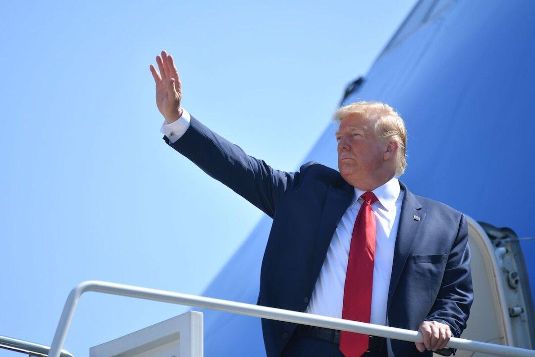 Trump Shares Lindsey Graham’s Description of AOC and Allies: ‘A Bunch of Communists’