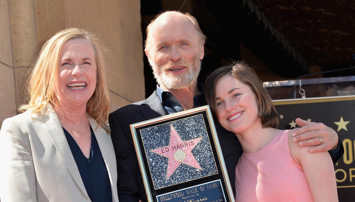 Ed Harris and Amy Madigan’s Daughter Is Grown Up, the Family Resemblance Is Uncanny
