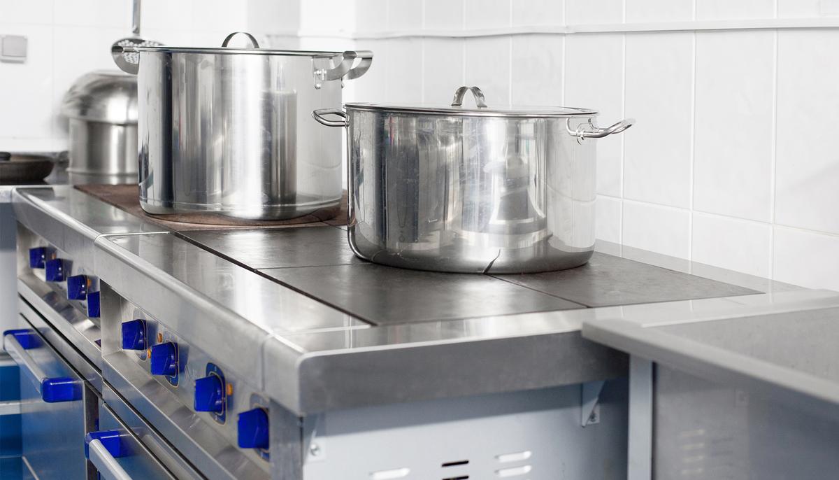 Grandma Spends 7 Days a Week Feeding Hungry Kids Just Because of a ‘Promise to the Lord’