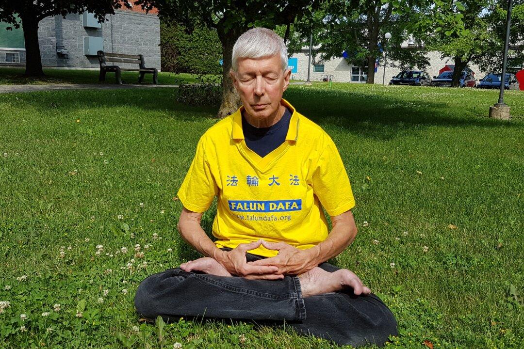 Festival CEO Tells Man to Remove His T-Shirt to Appease Chinese Embassy