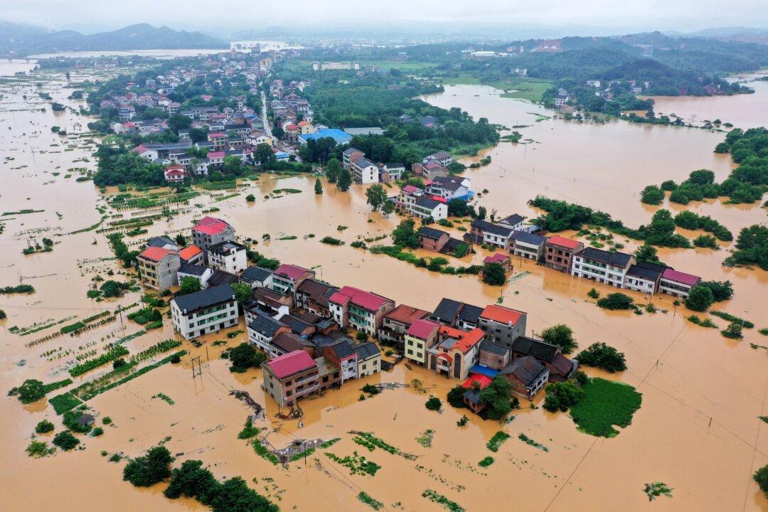 China Experiences Unprecedented Levels of Flooding, as Chinese Media Keeps Silent