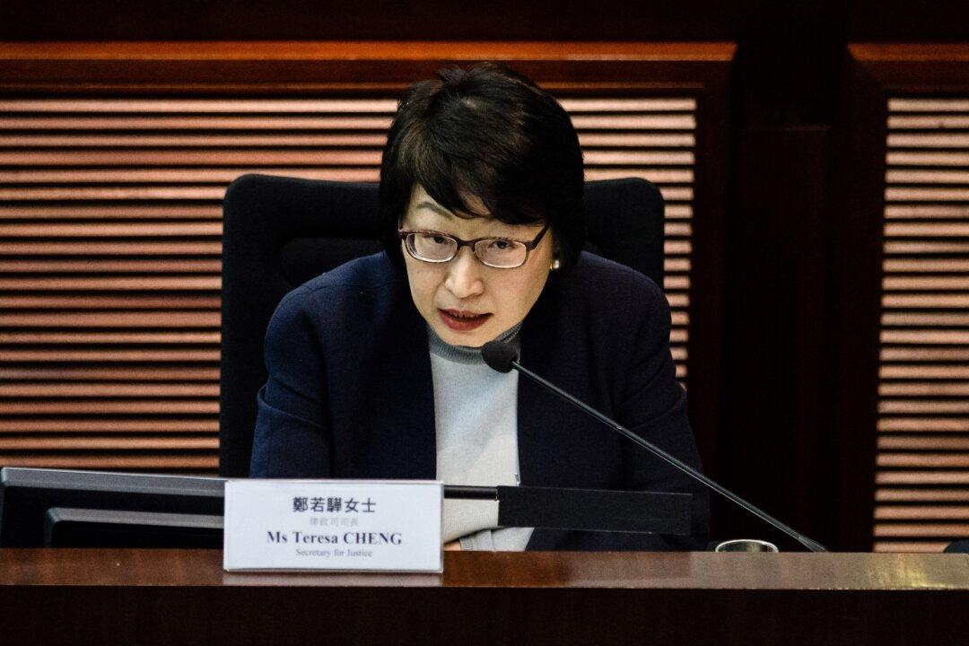 Hong Kong Official Visits Beijing Amid Heightened Tensions Over Extradition Bill