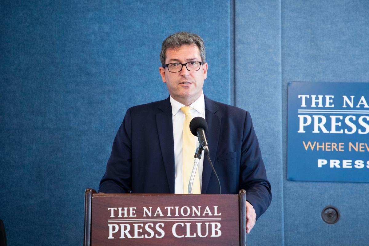 Hong Kong Threatens British Rights Activist With National Security Law