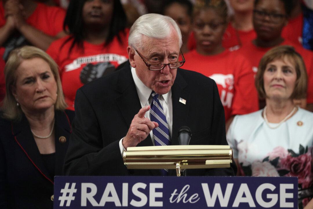 House Democrats Vote to Boost Minimum Wage to $15, but Senate Prospects Are Weak