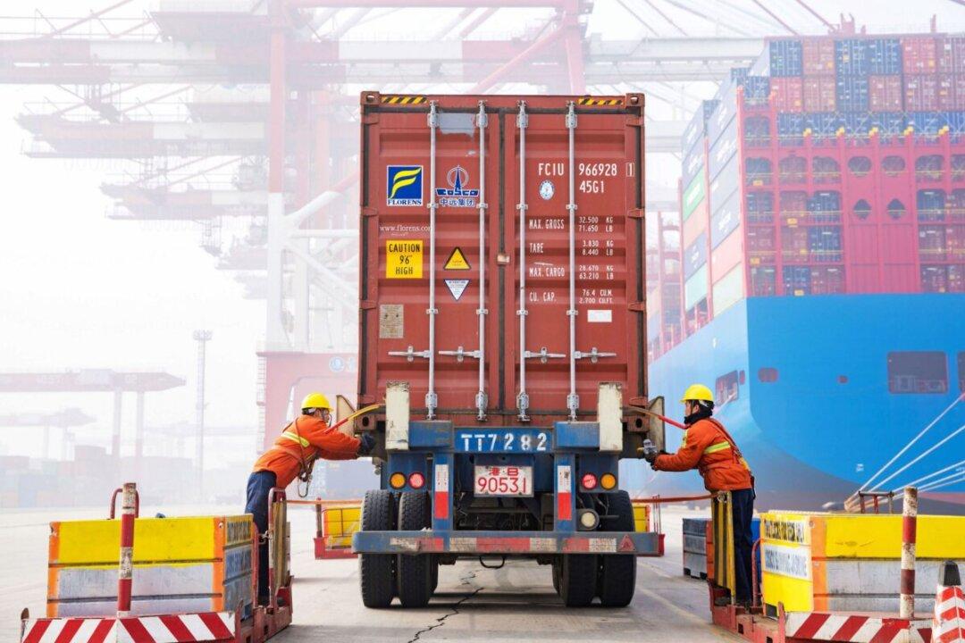 Foreign Companies Continue Exodus From China as Trade War Drags On