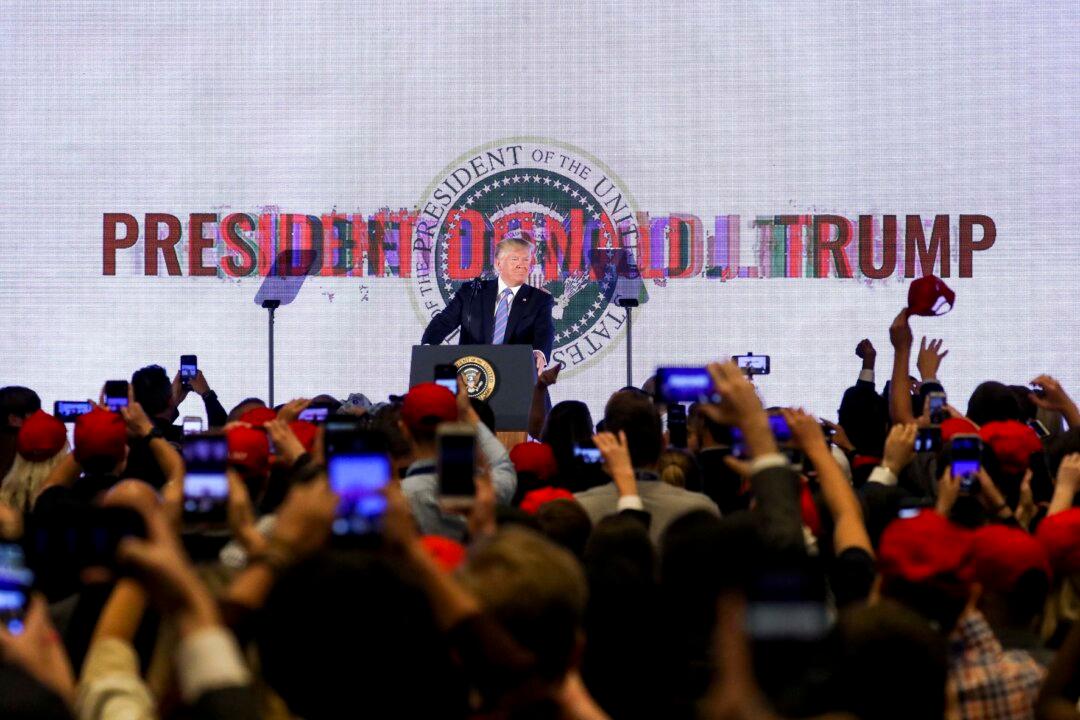 Trump Derides Growing Radical Left at Teen Student Action Summit